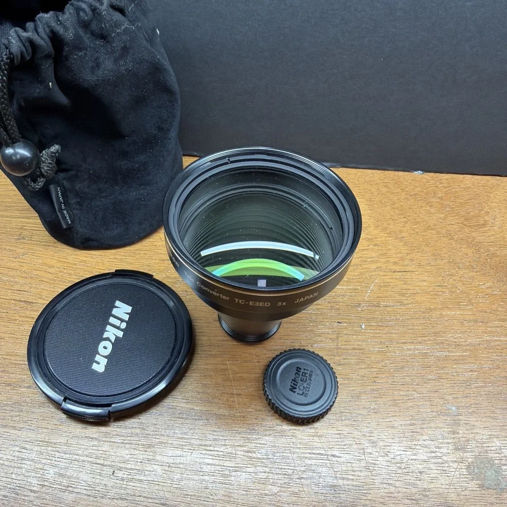 Nikon Tele Converter TC-E3ED 3X Near Mint - black with material cover PRE-OWNED